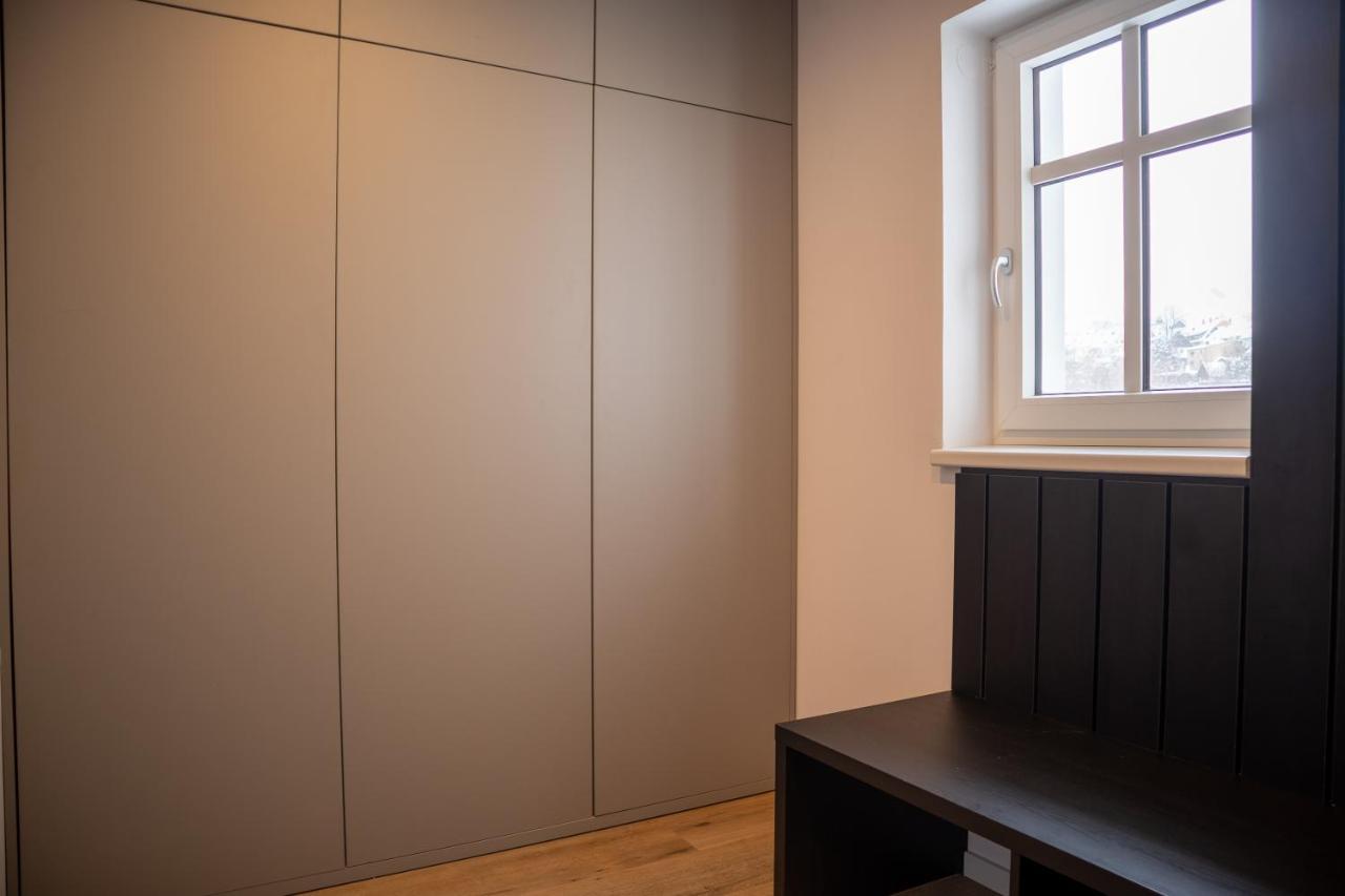 Hillside No. 18 Apartment โลชนา โปด กลิโนฟเซม ภายนอก รูปภาพ