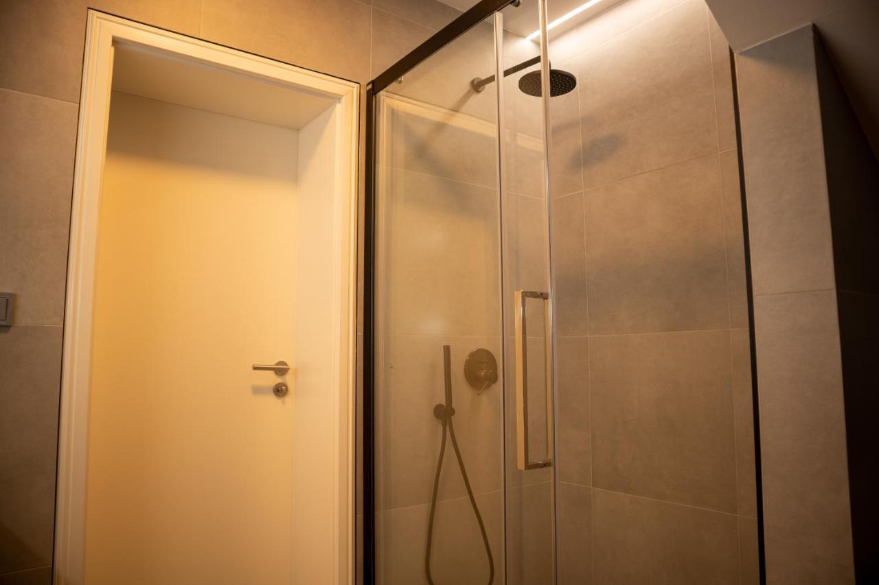 Hillside No. 18 Apartment โลชนา โปด กลิโนฟเซม ภายนอก รูปภาพ