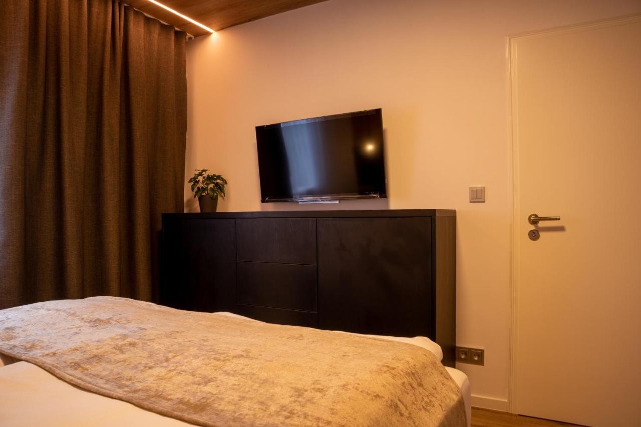 Hillside No. 18 Apartment โลชนา โปด กลิโนฟเซม ภายนอก รูปภาพ