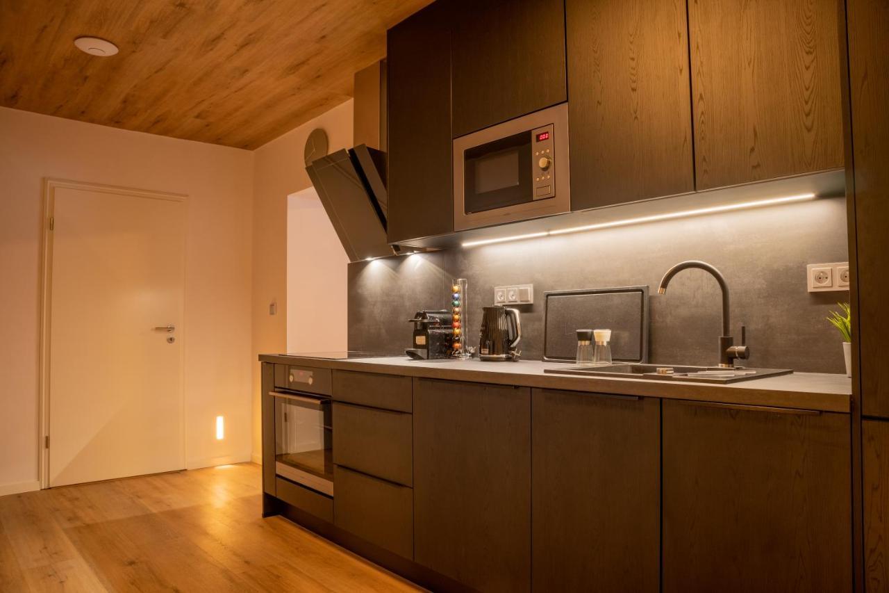 Hillside No. 18 Apartment โลชนา โปด กลิโนฟเซม ภายนอก รูปภาพ