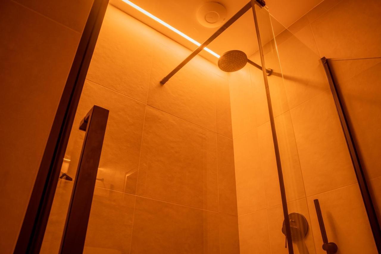 Hillside No. 18 Apartment โลชนา โปด กลิโนฟเซม ภายนอก รูปภาพ